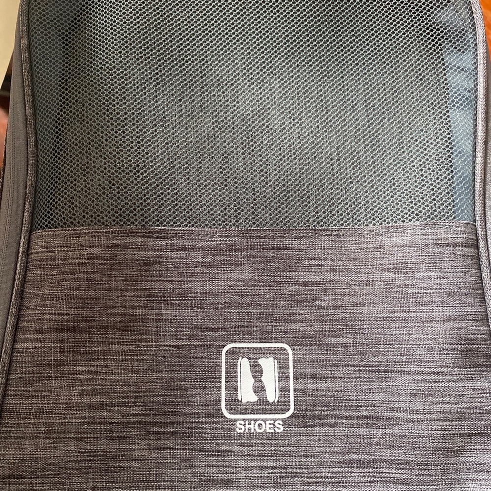 Shoe travel organizer